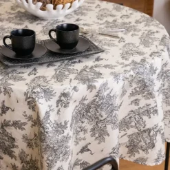 Nappe ronde toile de Jouy plastifiée