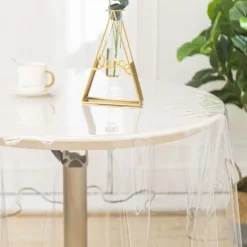 Nappe ronde transparente