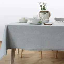 Nappe unie avec feston en jute
