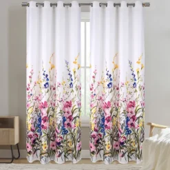 Paire de Rideauxoccultants motif floral