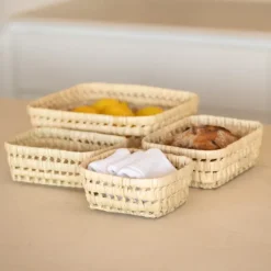 Panier rectangle en feuille de palmier