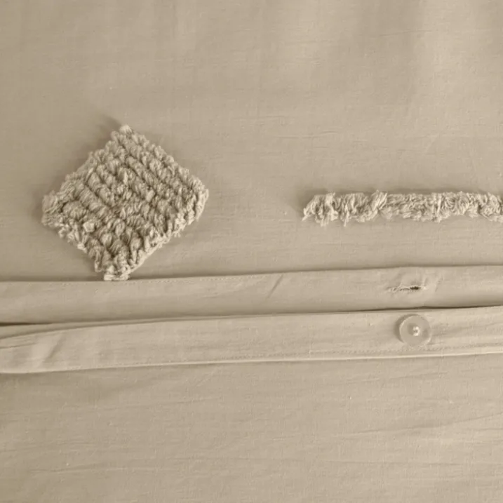 Parure de lit coton lavé tuftée géométrique