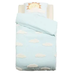 Parure de lit enfant 2 pièces coton tufté nuages housse + taie