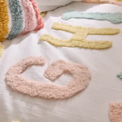 Parure de lit enfant 2 pièces coton tufté alphabet housse + taie