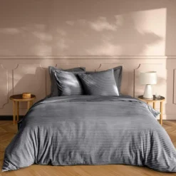 Parure de lit en flanelle relief unie avec fermeture zippée