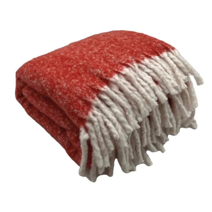 Plaid aspect mohair à franges torsadées