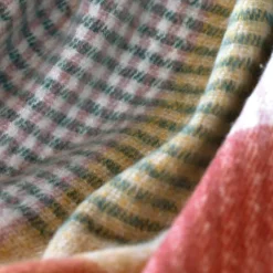 Plaid à carreaux aspect mohair doux