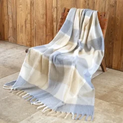 Plaid à carreaux aspect mohair avec franges