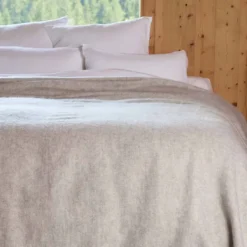 Plaid ou couverture chaude laine et mohair