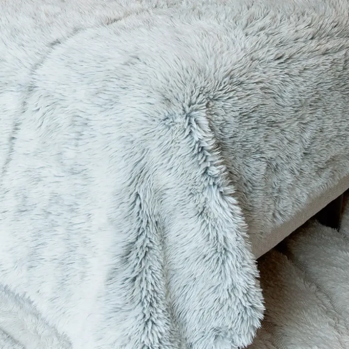 Plaid ou jeté de lit Imitation Fourrure Doux