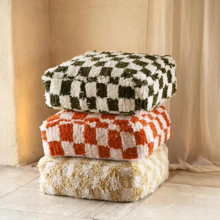 Pouf damier en laine avec garnissage
