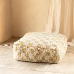 Pouf damier en laine avec garnissage