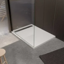 Receveur de douche extra-plat en résine effet pierregrille linéaire chrome