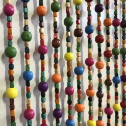 Rideau de perles en bois coloré