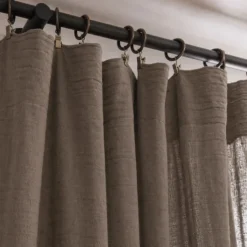 Rideau gaze de coton ajustable finition bourdon