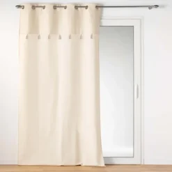 Rideau à œillets avec top métallisé et pompons