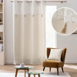 Rideau à œillets polycoton avec top floral et pompons