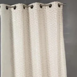 Rideau occultant en jacquard à motif géométrique