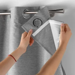 Rideau à oeillets avec doublure amovible