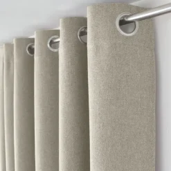 Rideau à oeillets en velours chenillé