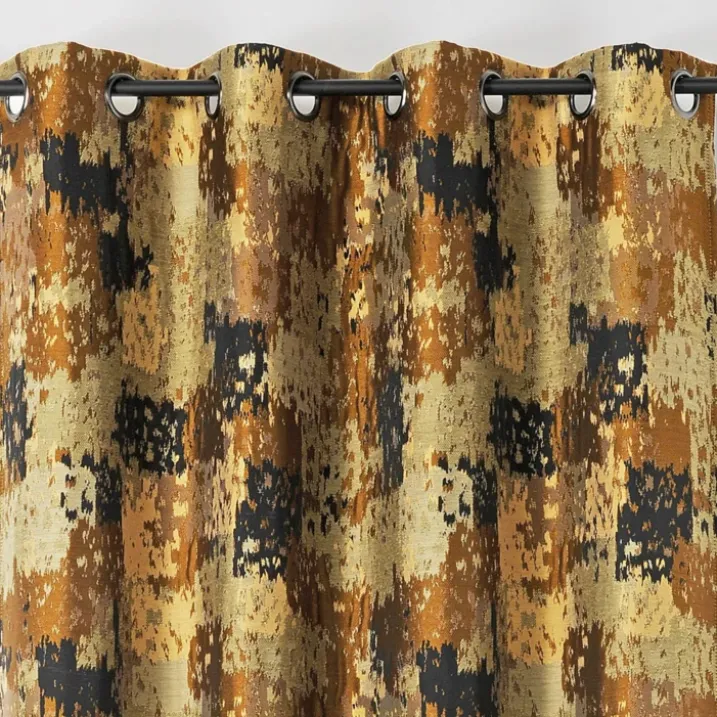 Rideau tamisant aux impressions mêlées