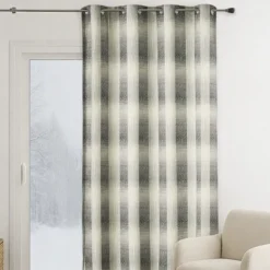 Rideau tamisant à motif quadrillé