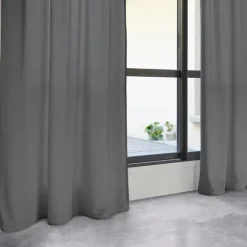 Rideau uni esprit loft