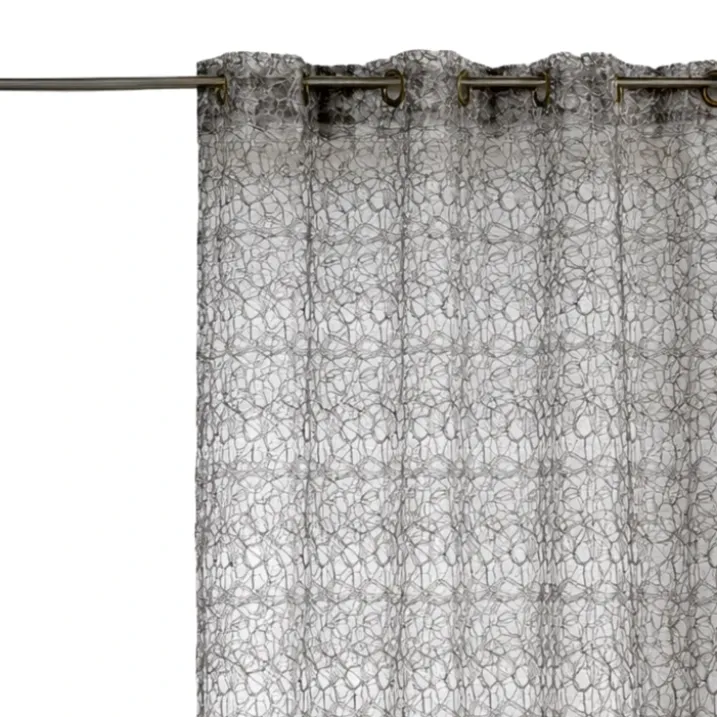 Rideau voilage broderie ton sur ton