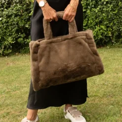 Sac cabas effet doudou avec fermeture aimantée