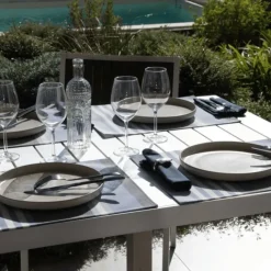Set de table en plastique à rayures