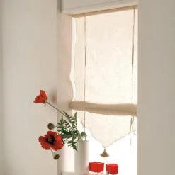 Store Relevable Beige avec Pompon