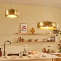 Suspension luminaire en acier à abat-jour arrondi