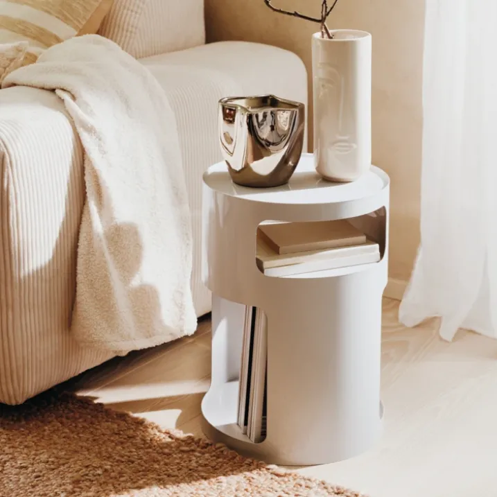 Table d’appoint ronde avec niches de rangement