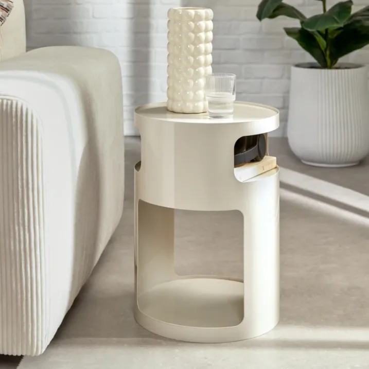 Table d’appoint ronde avec niches de rangement