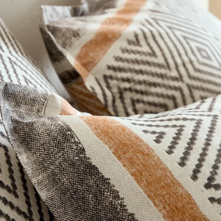 Taie d’oreiller coton 57 fils motif géométrique