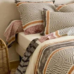 Taie d’oreiller coton 57 fils motif géométrique