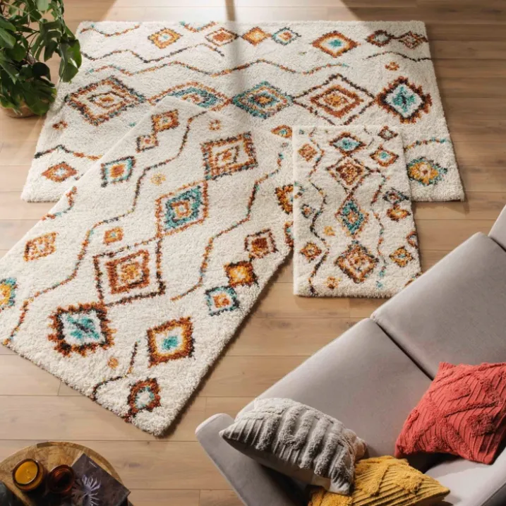 Tapis berbère à motifs géométriques