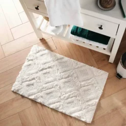 Tapis de Bain Ikatis Uni avec Reliefs