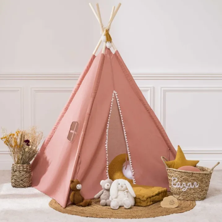 Tipi à pompons ronds