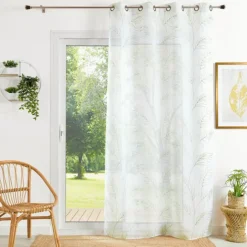 Voilage brodé motif feuilles