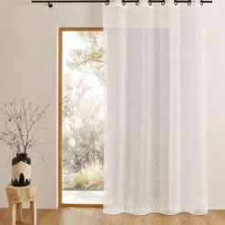 Voilage en organza dévoré et brodé
