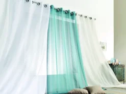 Voilage fantaisie rayures verticales tissées