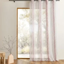 Voilage jacquard à fines rayures verticales