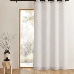 Voilage à motifs de petites croix