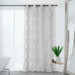 Voilage à motifs géométriques verticaux