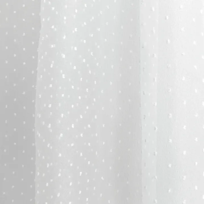 Voilage plumetis en organza avec œillets