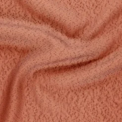 Voilagetamisant à relief